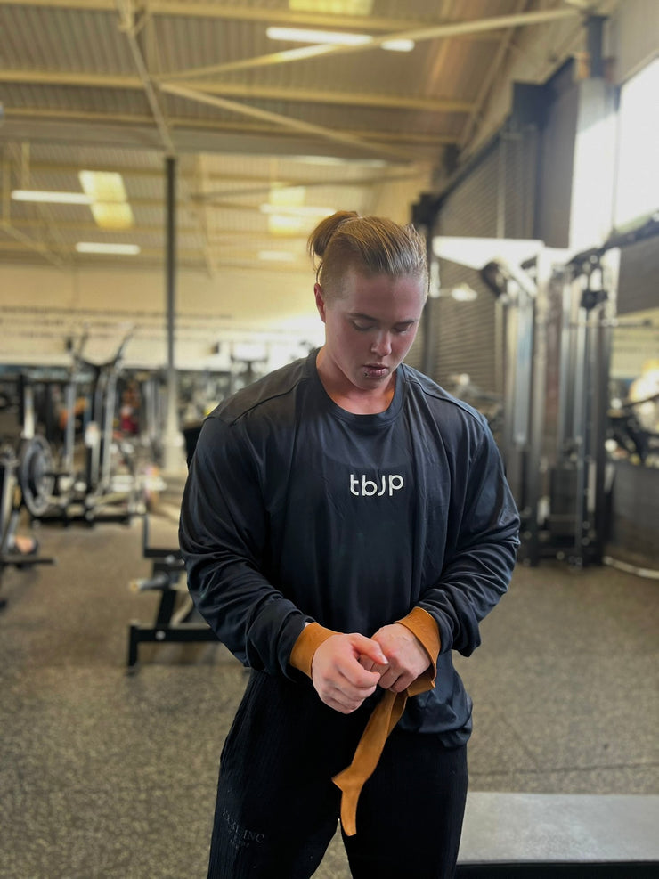 Long Sleeved Sports Top in Black