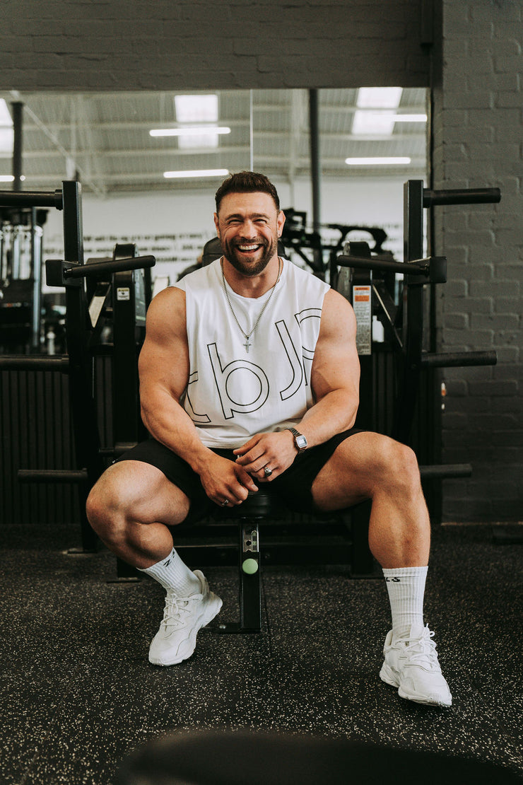 Sleeveless Tee Style Vest in White